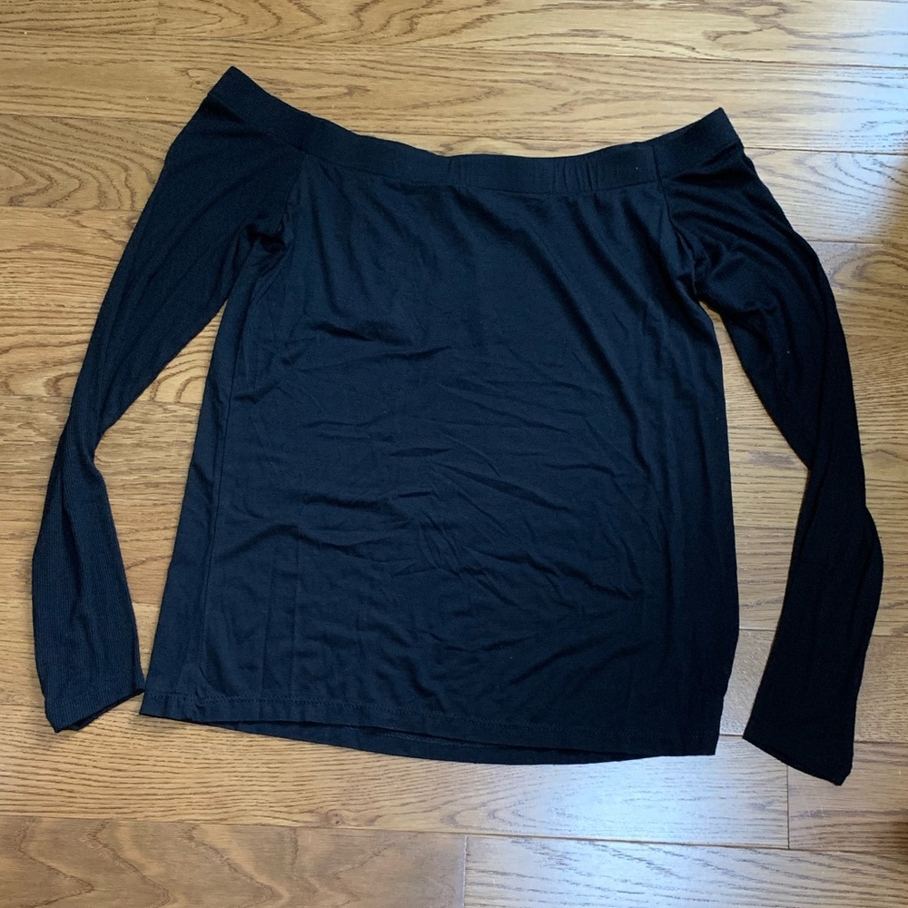 FEEL THE PIECE off shoulder top